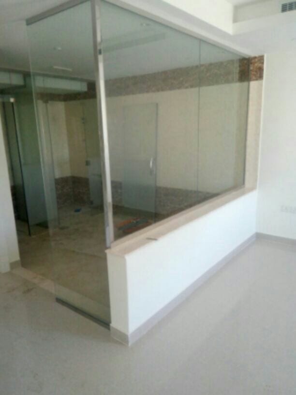 ‏تركيب وجهات زجاج تركيب زجاج شاورات تفصيل مريات معينات تركيب مرايات – تفصيل مريات صيانة ابواب زجاج تفصيل طاولات زجاج 0562385389