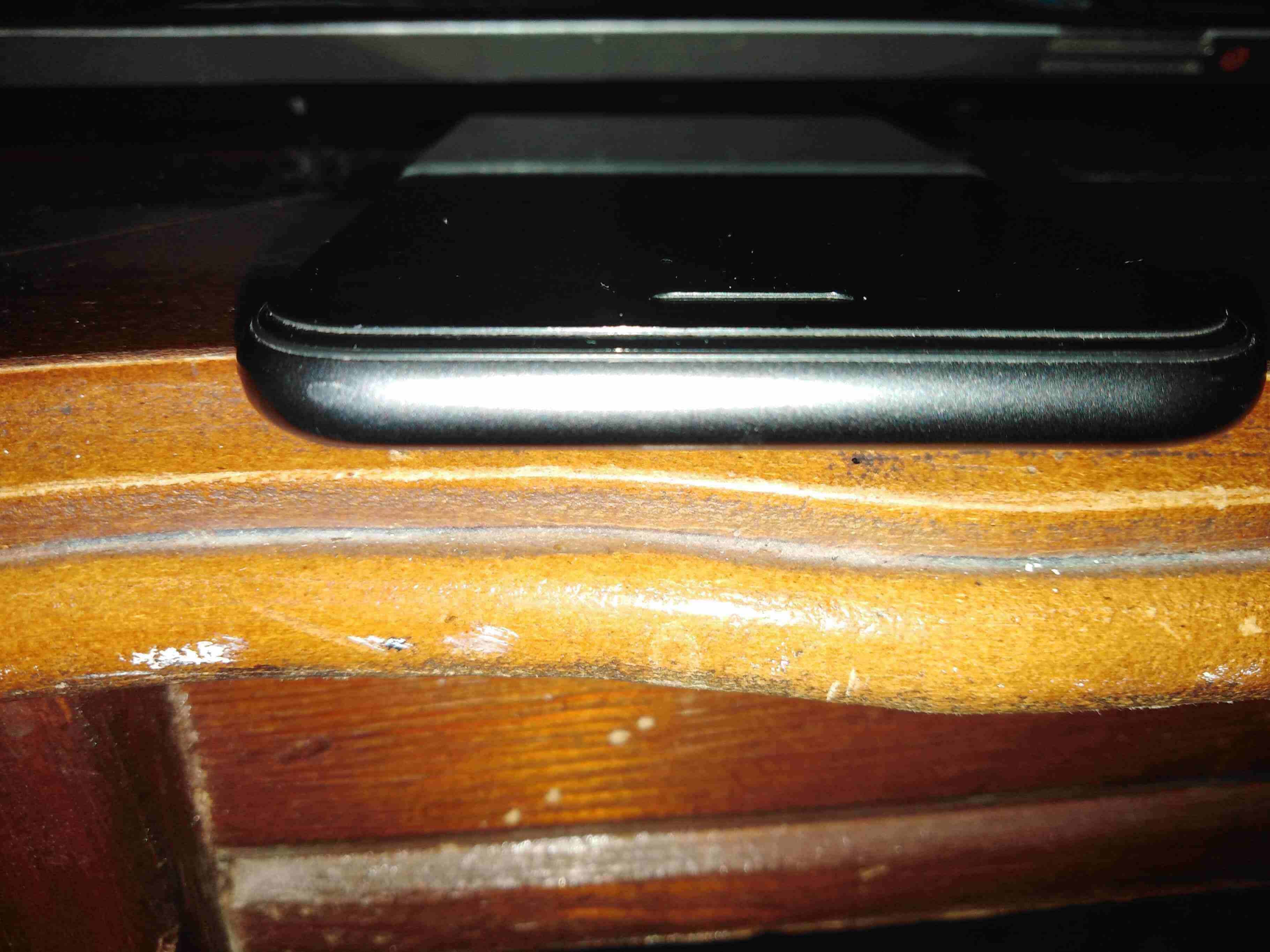 Iphone 8_64g
‎ايفون 8 64 giga وكالة ولا نقرة استعمال خفيف
‎معو كل اشي اصلي
‎شاحن اصلي وسماعة اصلية وكرتونة