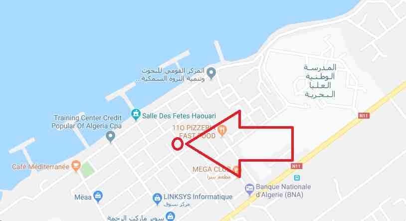 à louer F3 a proximité de toutes les commodités situé dans un endroit calme et sécurisé avec des bon voisinage pour tout et Près du boulevard (mer) ,...